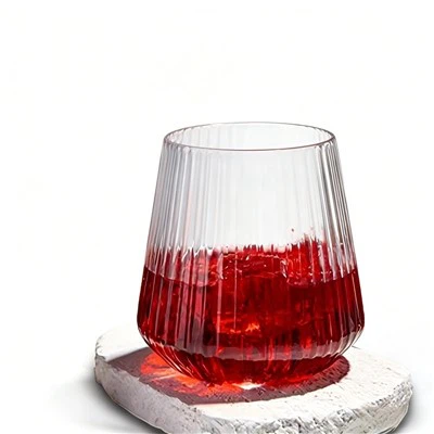 Vaso de plástico corrugado